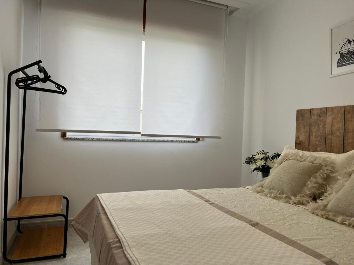 La Casa De Silvia Appartamento Arzúa Esterno foto