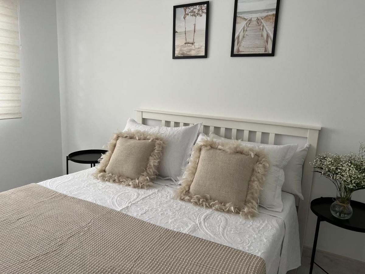 La Casa De Silvia Appartamento Arzúa Esterno foto